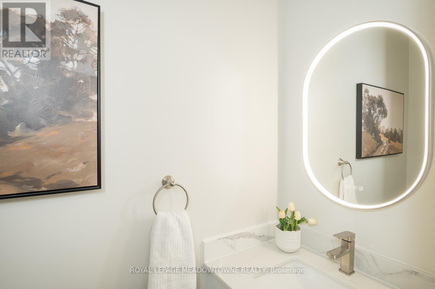 












1311 WELLER CROSSING

,
Milton,




Ontario
L9T6K4

