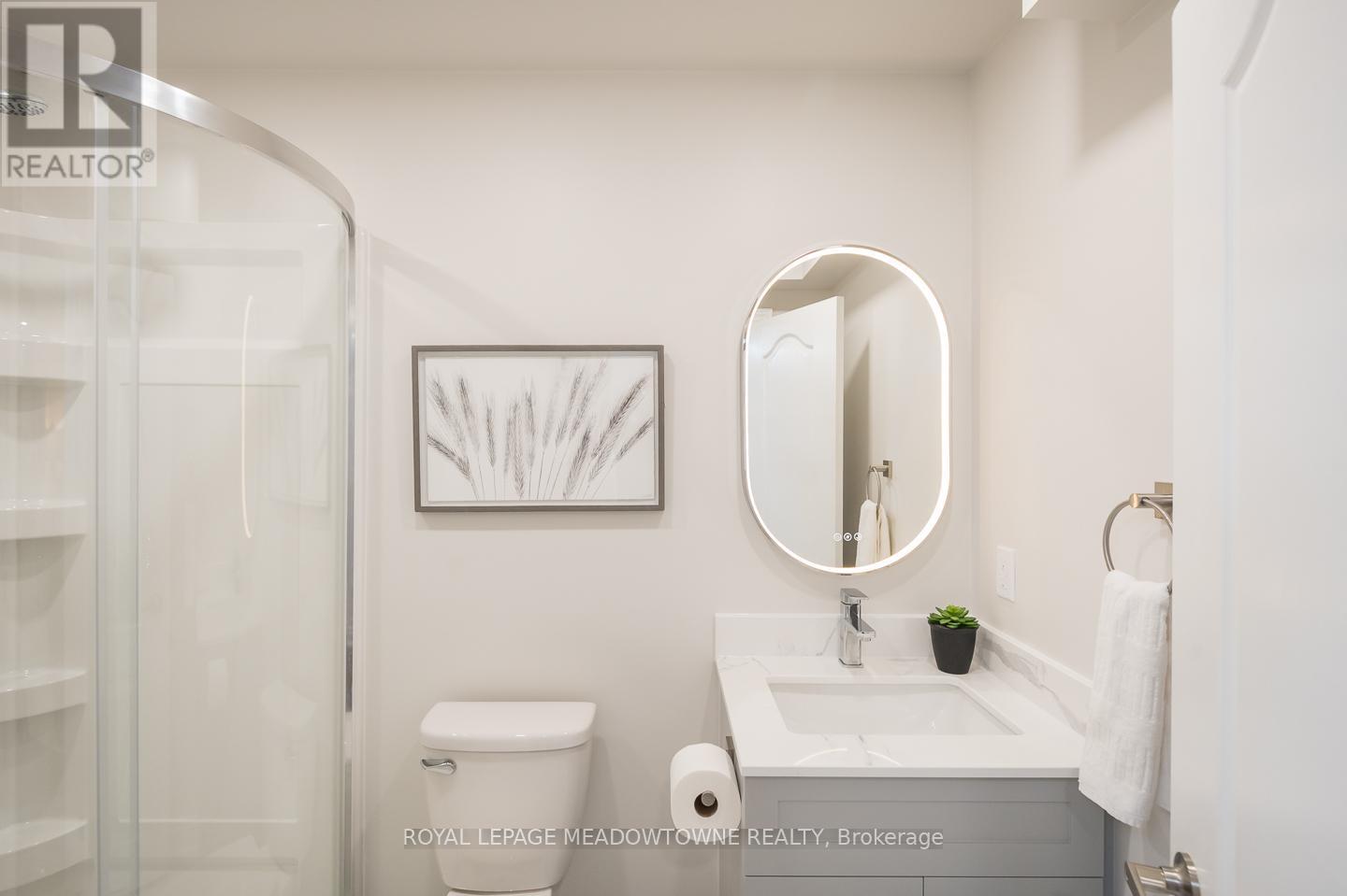 












1311 WELLER CROSSING

,
Milton,




Ontario
L9T6K4

