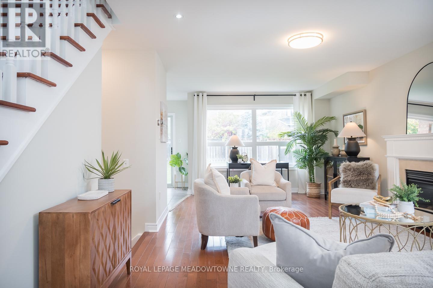 












1311 WELLER CROSSING

,
Milton,




Ontario
L9T6K4

