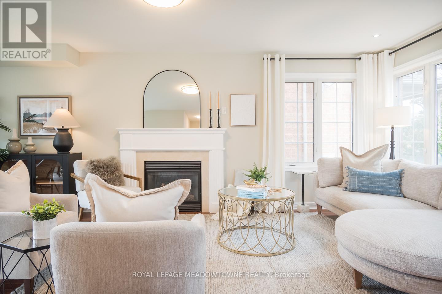 












1311 WELLER CROSSING

,
Milton,




Ontario
L9T6K4

