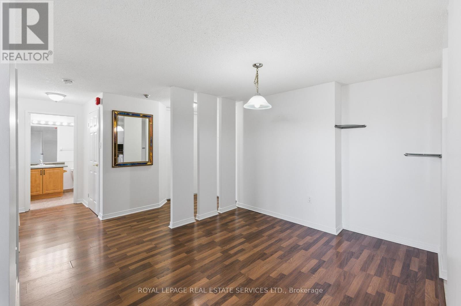 












904 - 6720 GLEN ERIN DRIVE

,
Mississauga,




Ontario
L5N3K8

