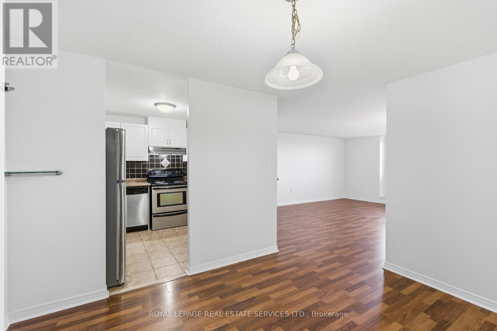 












904 - 6720 GLEN ERIN DRIVE

,
Mississauga,




Ontario
L5N3K8

