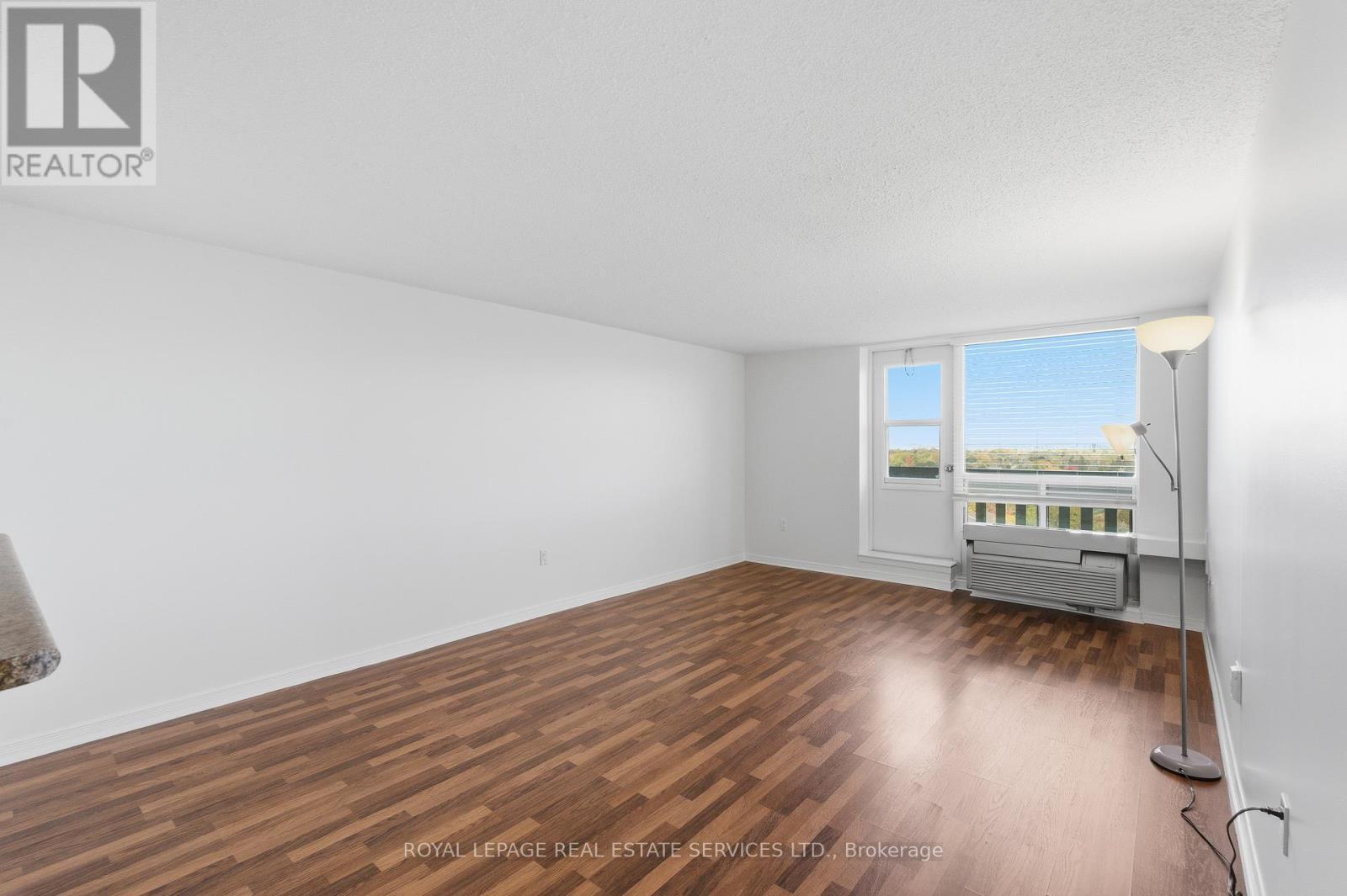 












904 - 6720 GLEN ERIN DRIVE

,
Mississauga,




Ontario
L5N3K8

