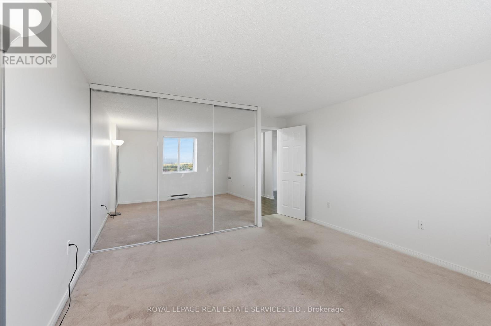 












904 - 6720 GLEN ERIN DRIVE

,
Mississauga,




Ontario
L5N3K8

