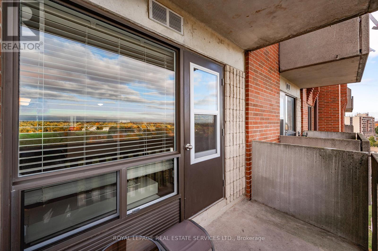 












904 - 6720 GLEN ERIN DRIVE

,
Mississauga,




Ontario
L5N3K8

