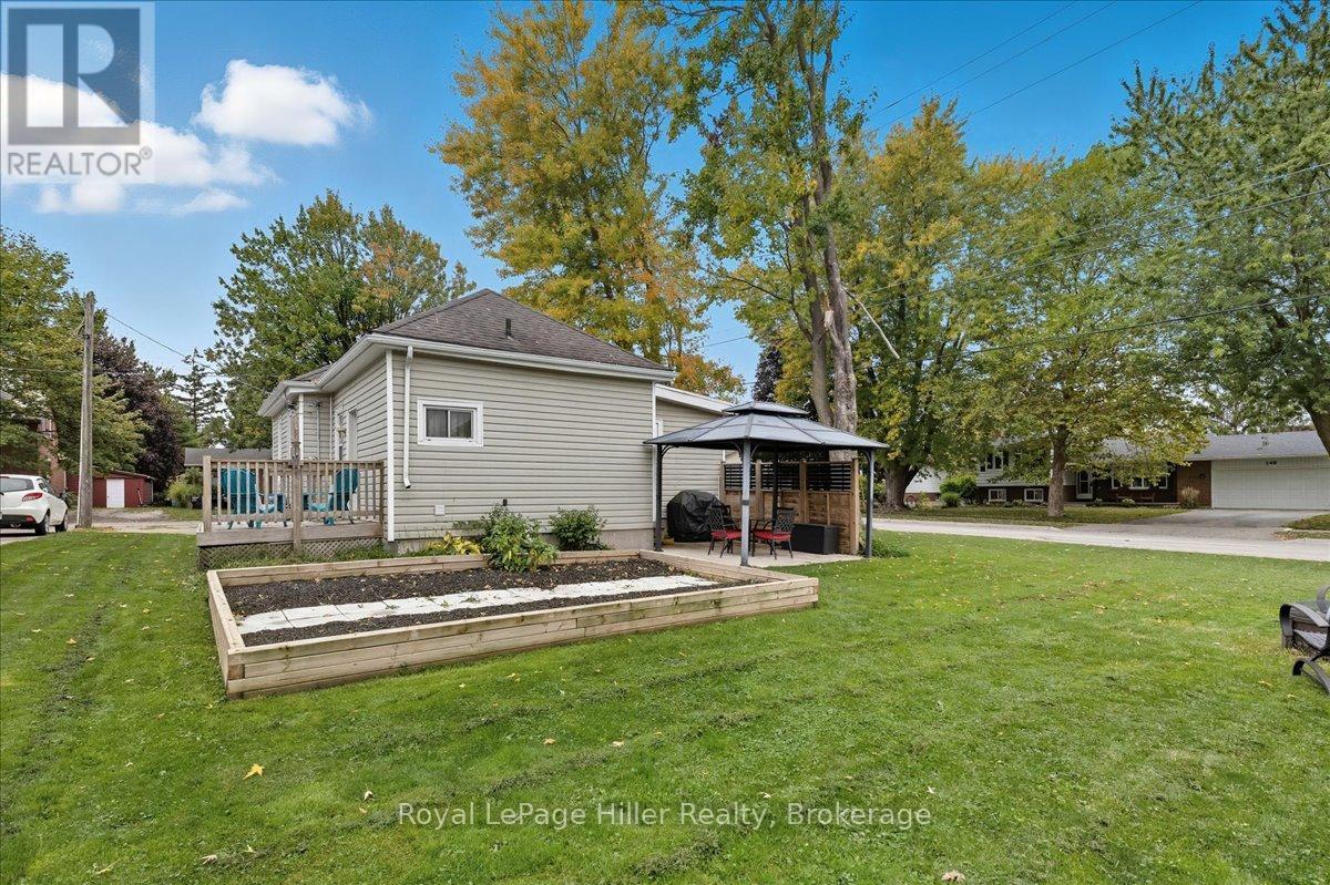 












49 MARLBOROUGH STREET

,
West Perth (Mitchell),




Ontario
N0K1N0

