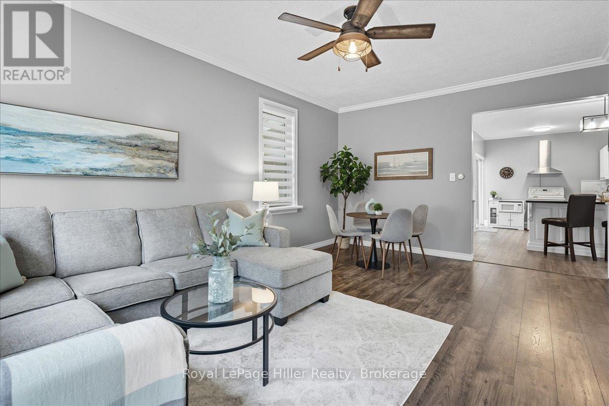 












49 MARLBOROUGH STREET

,
West Perth (Mitchell),




Ontario
N0K1N0

