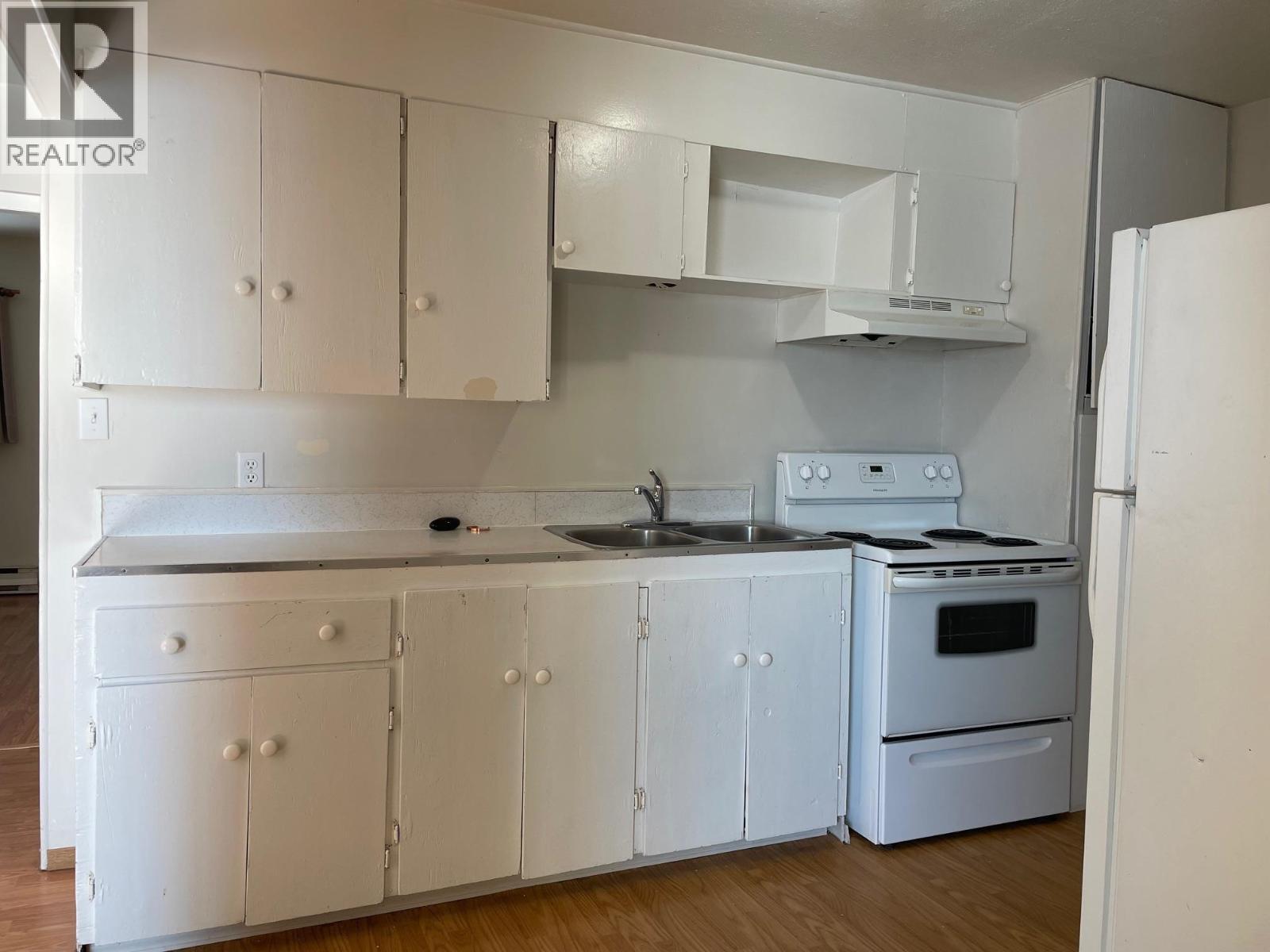 












4912 SUNSET DRIVE

,
Fort Nelson,




British Columbia
V0C1R0

