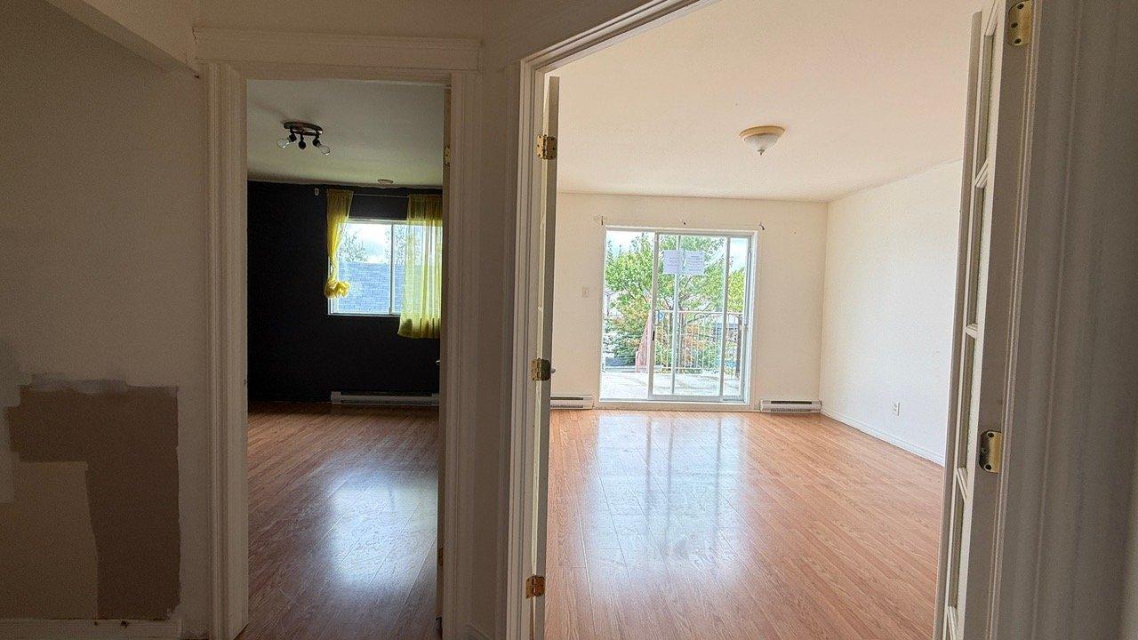 









5373


Rue du Bocage

, 103,
Terrebonne (La Plaine),




QC
J7M2B4

