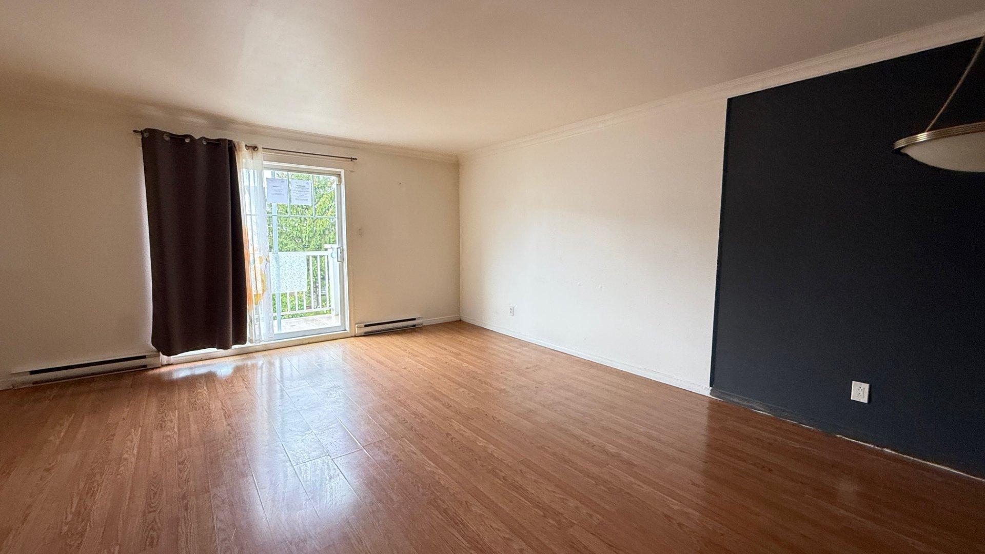 









5373


Rue du Bocage

, 103,
Terrebonne (La Plaine),




QC
J7M2B4

