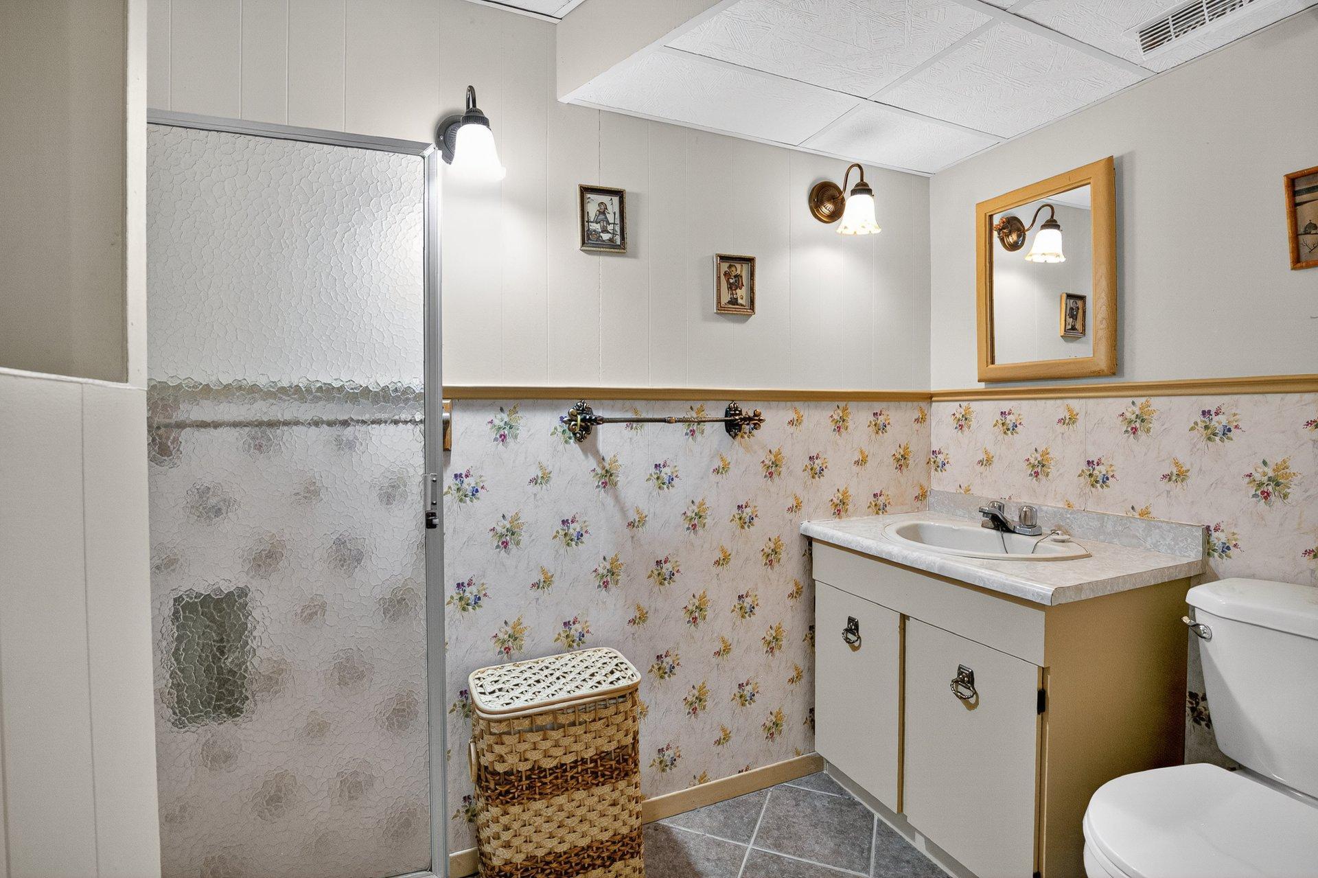 









438


Rue Brébeuf

,
Gatineau (Gatineau),




QC
J8P5W6

