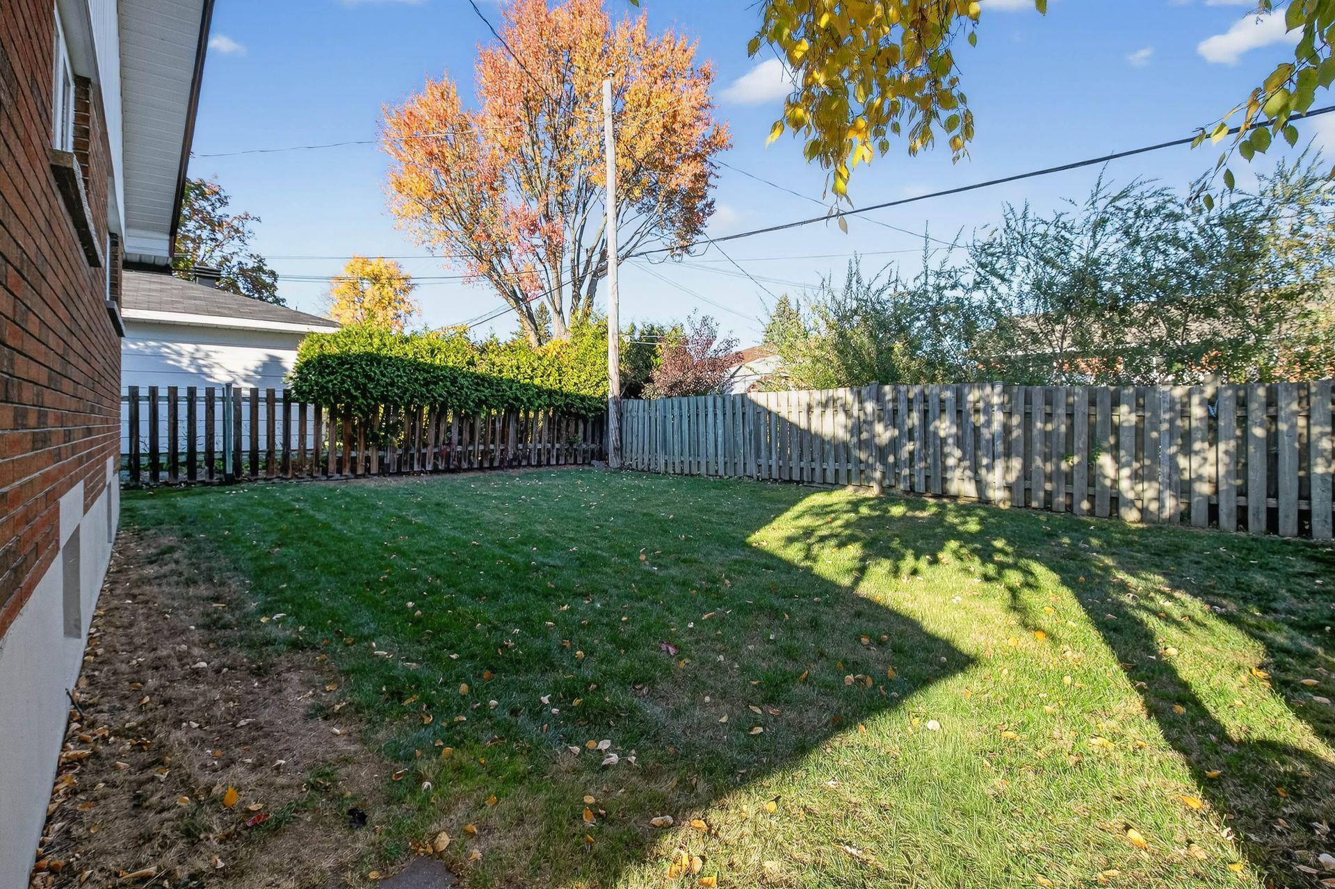 









438


Rue Brébeuf

,
Gatineau (Gatineau),




QC
J8P5W6

