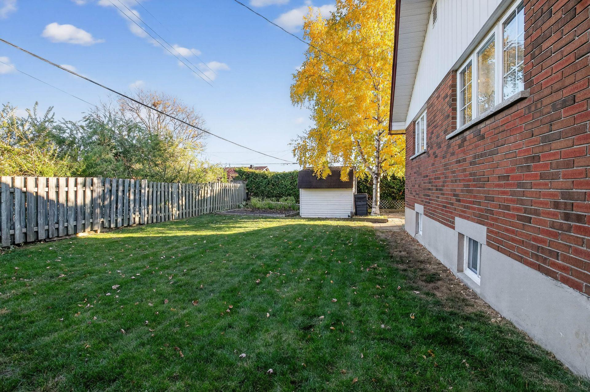 









438


Rue Brébeuf

,
Gatineau (Gatineau),




QC
J8P5W6

