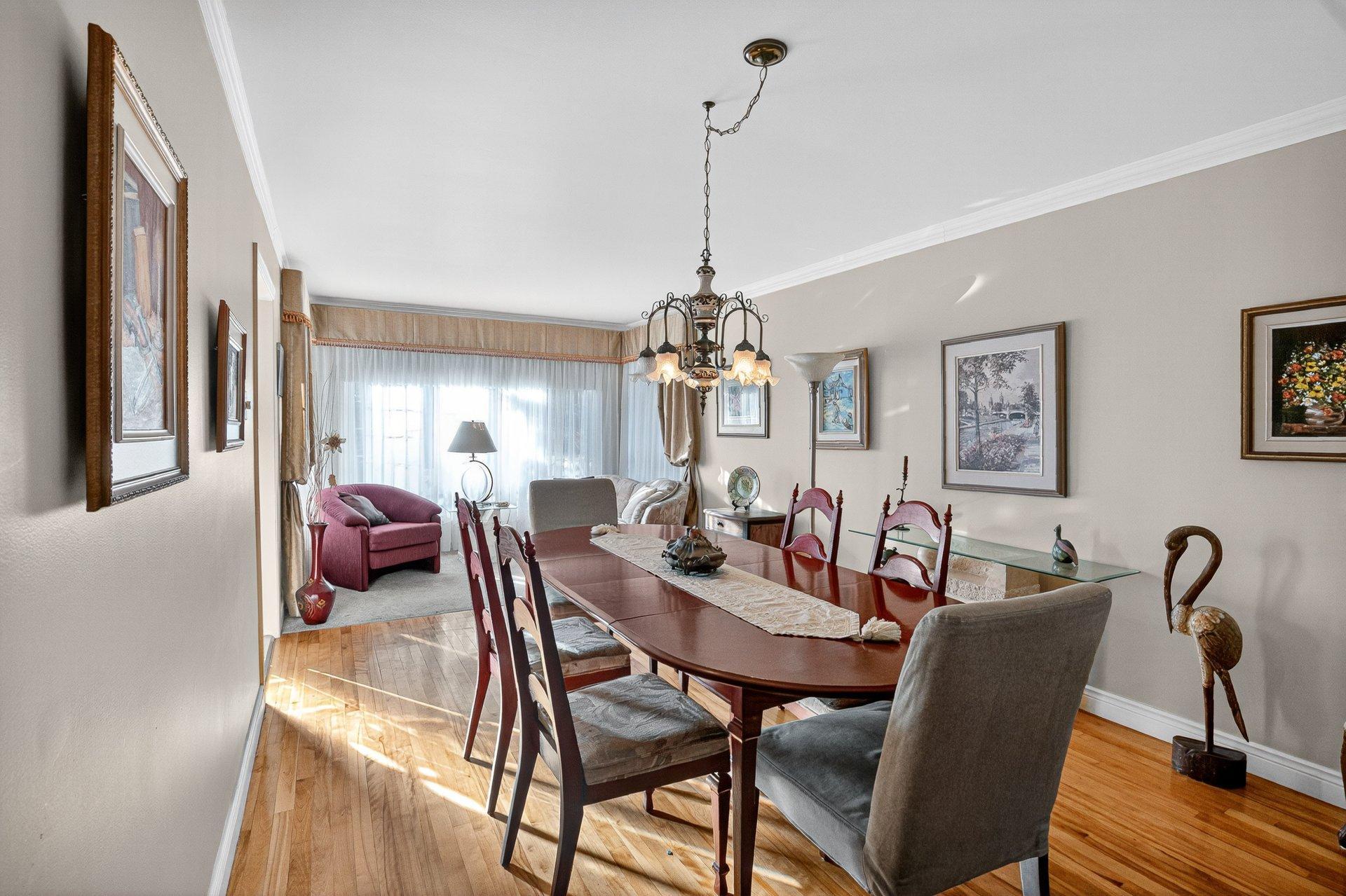 









438


Rue Brébeuf

,
Gatineau (Gatineau),




QC
J8P5W6

