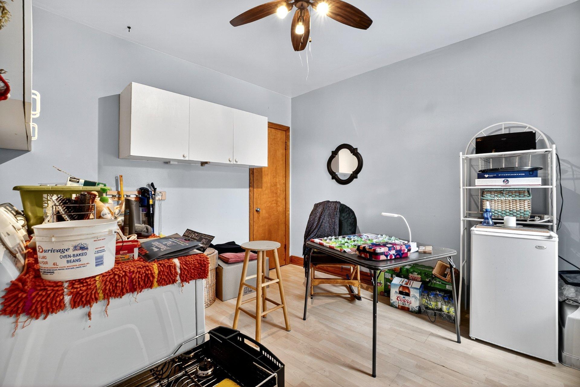 









6636

 - 6638


24e Avenue

,
Montréal (Rosemont/La Petite-Patrie),




QC
H1T3M7

