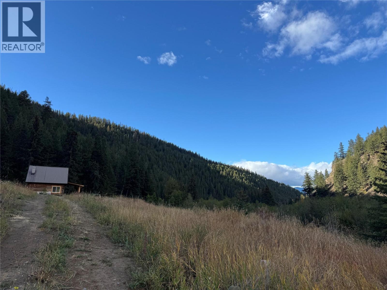 












6930 Big Bar Road

,
Clinton,







British Columbia
V0K1K0

