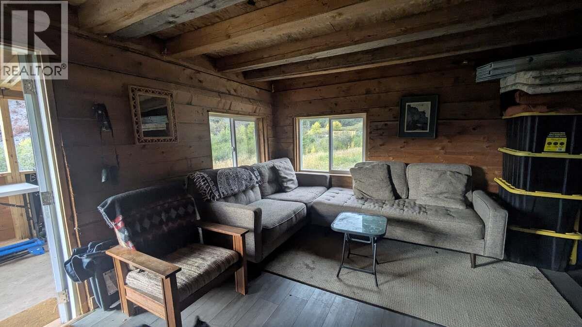 












6930 Big Bar Road

,
Clinton,







British Columbia
V0K1K0

