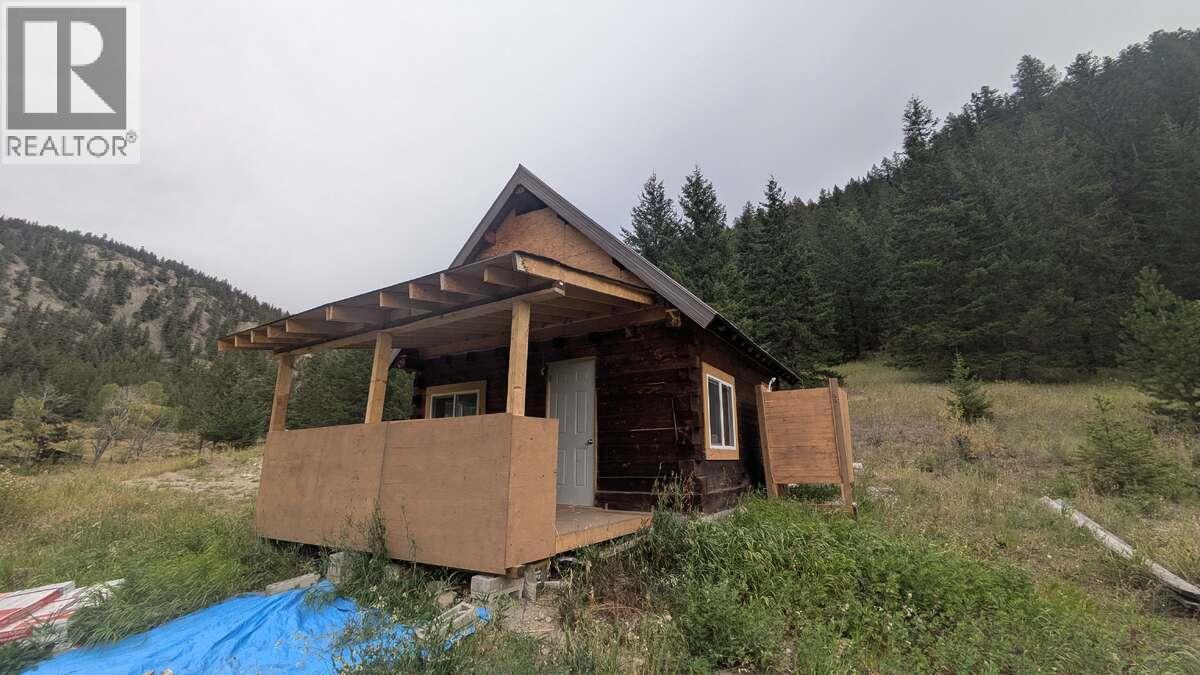 












6930 Big Bar Road

,
Clinton,







British Columbia
V0K1K0

