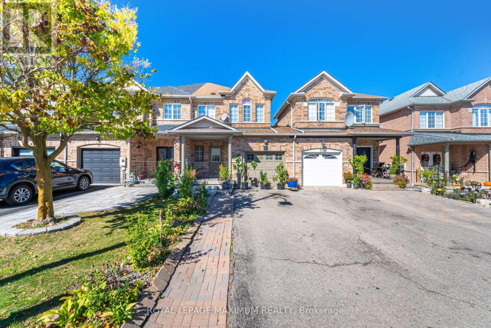 












85 RONAN CRESCENT

,
Vaughan,




Ontario
L4H2J6

