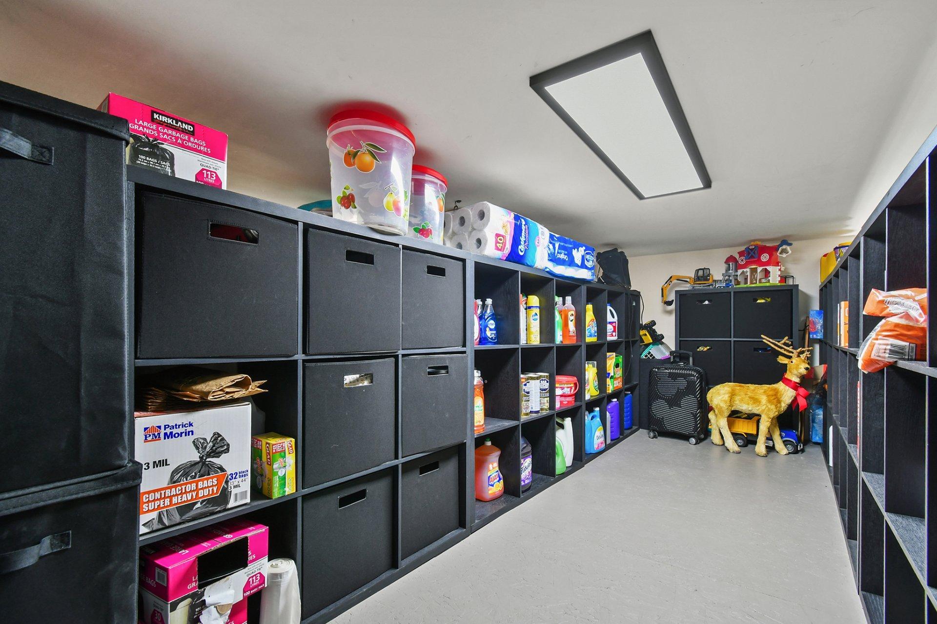 









1122


Rue des Gouverneurs

,
Prévost,




QC
J0R1T0

