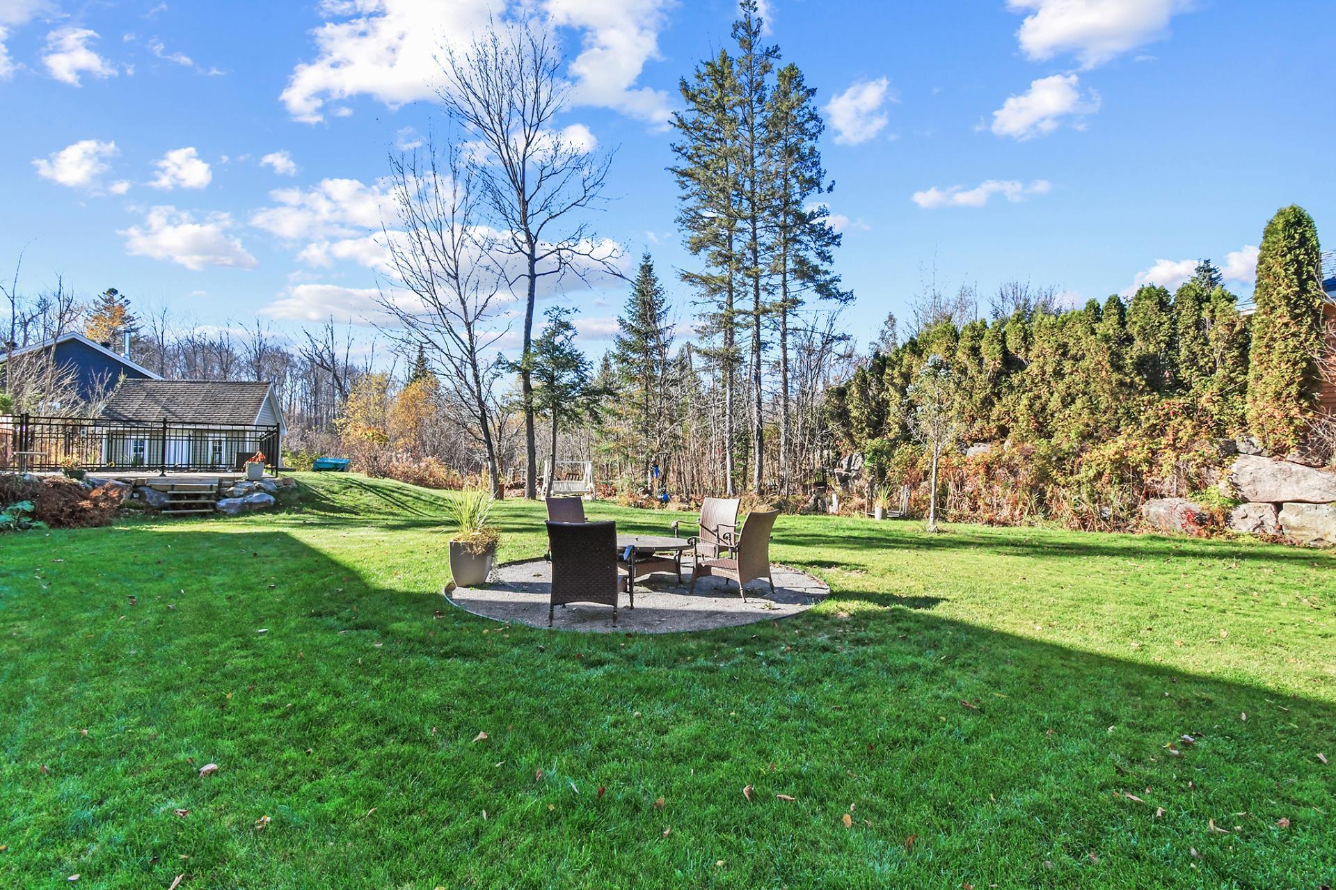 









1122


Rue des Gouverneurs

,
Prévost,




QC
J0R1T0

