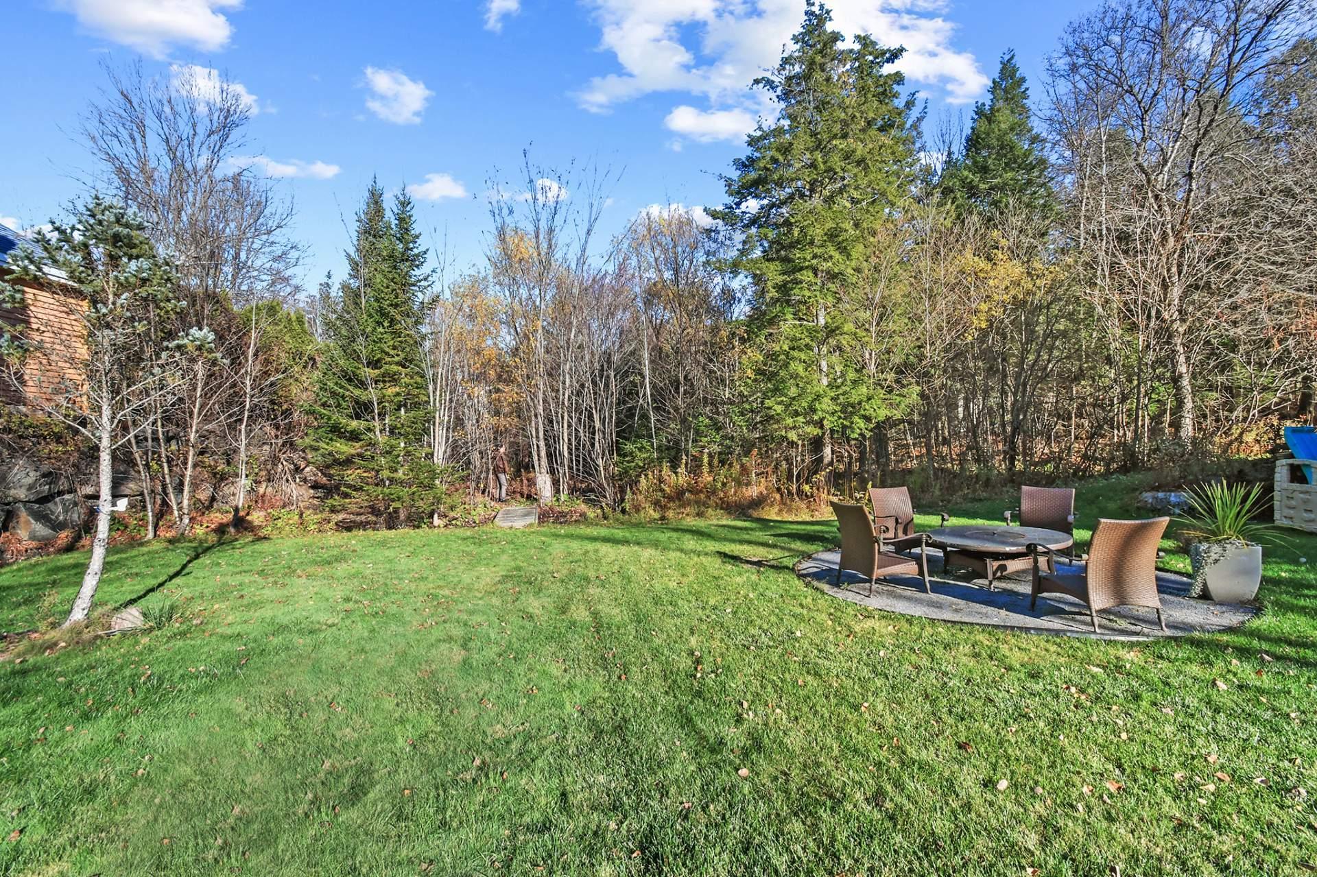 









1122


Rue des Gouverneurs

,
Prévost,




QC
J0R1T0

