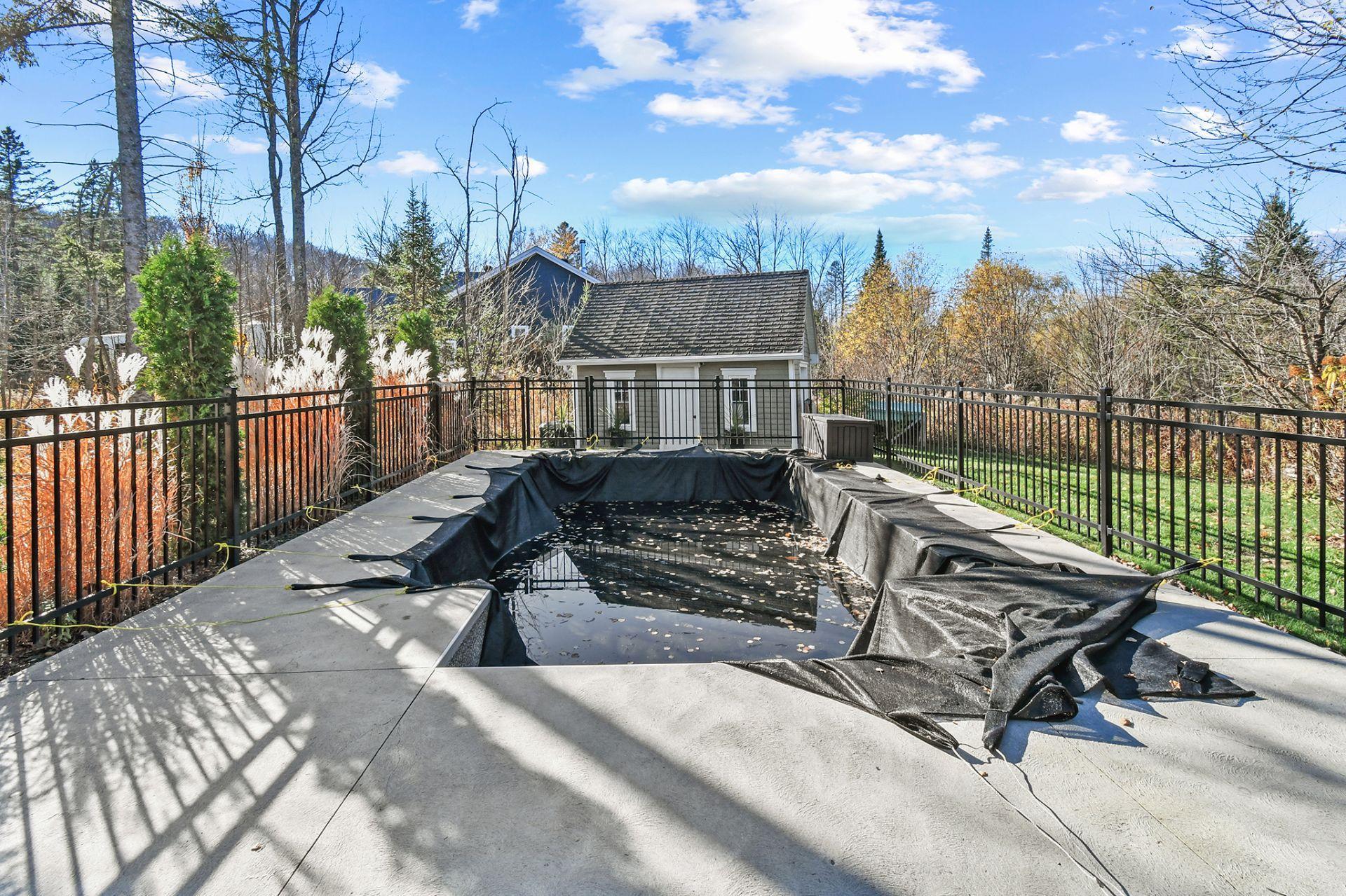 









1122


Rue des Gouverneurs

,
Prévost,




QC
J0R1T0

