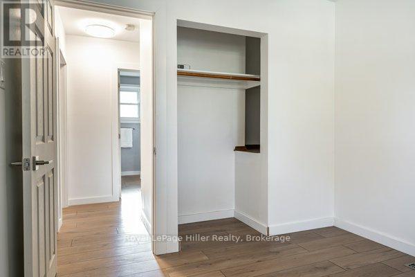 












335 BRITANNIA STREET

,
Stratford,




Ontario
N5A5Z9

