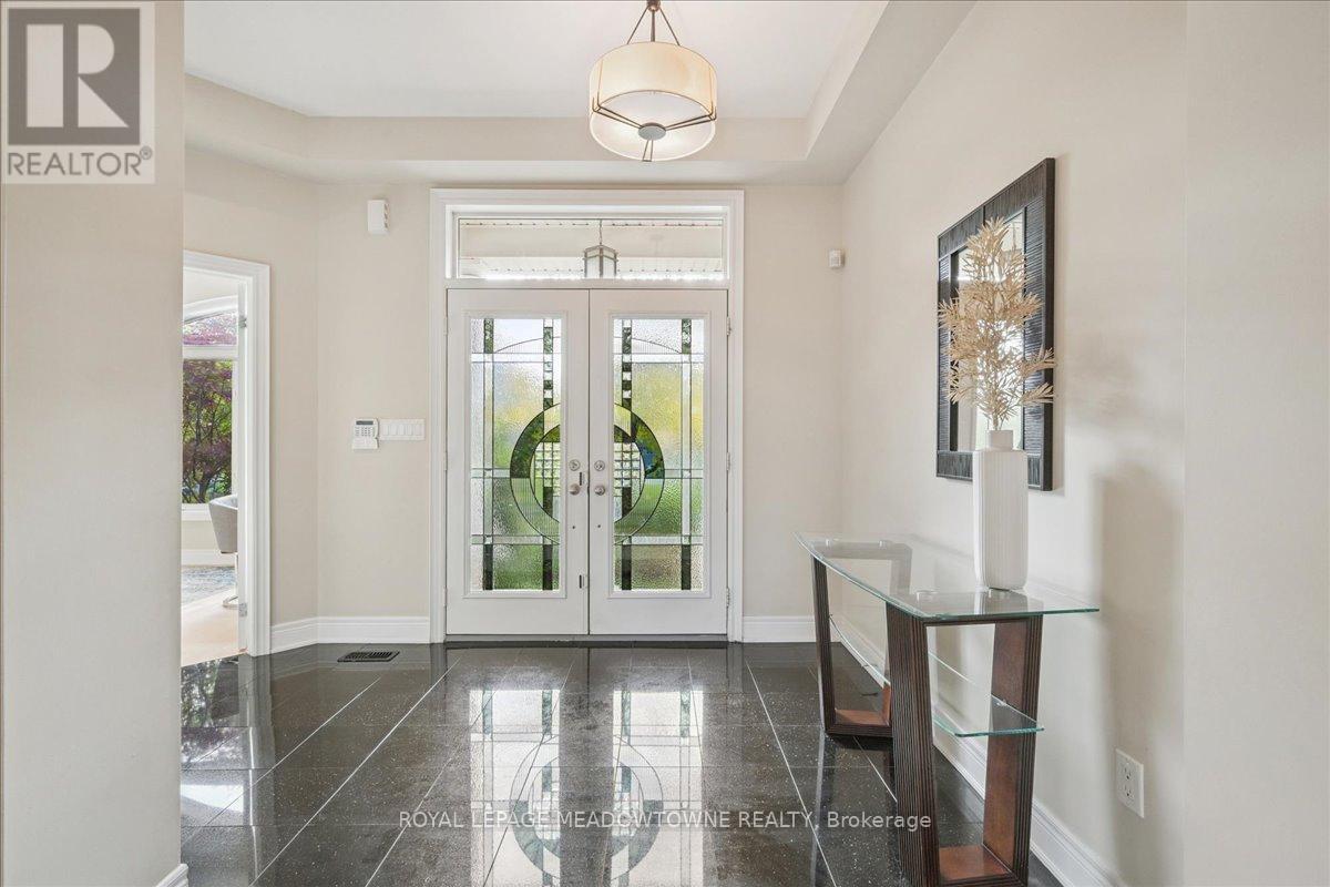 












1468 FERNCREST ROAD

,
Oakville,




Ontario
L6H7W2

