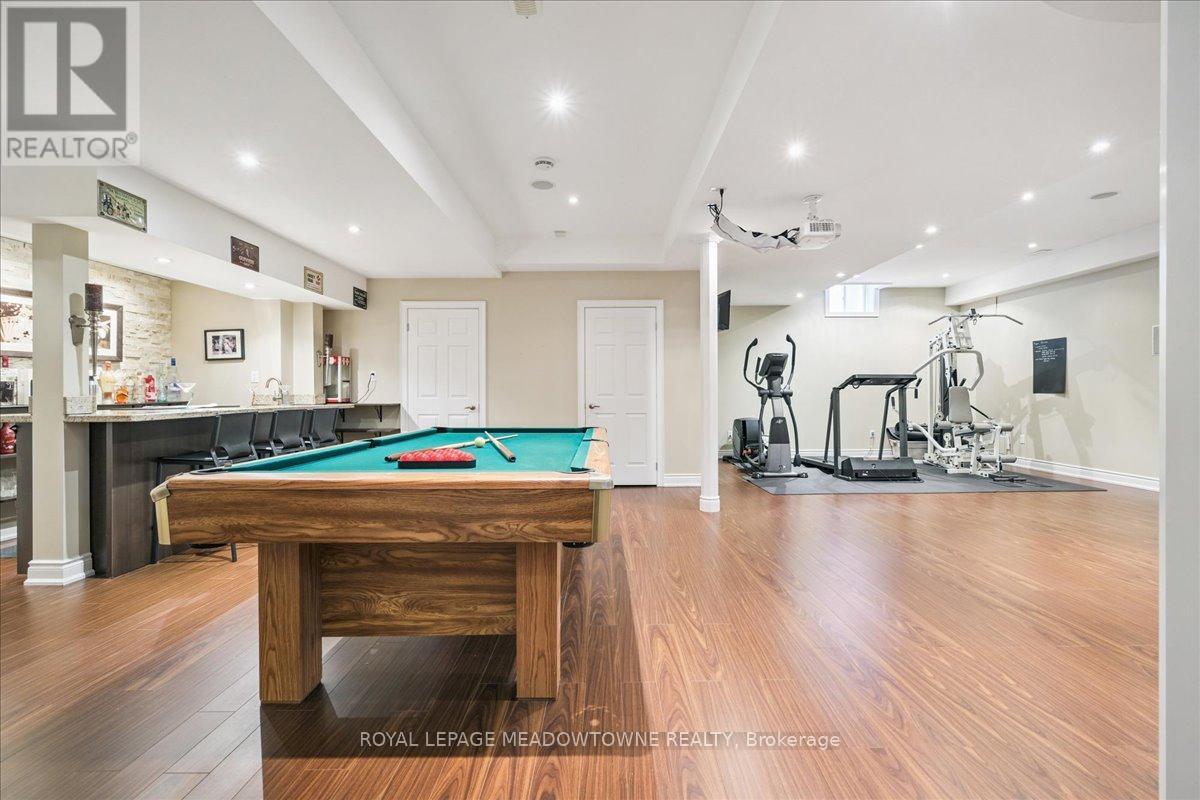 












1468 FERNCREST ROAD

,
Oakville,




Ontario
L6H7W2

