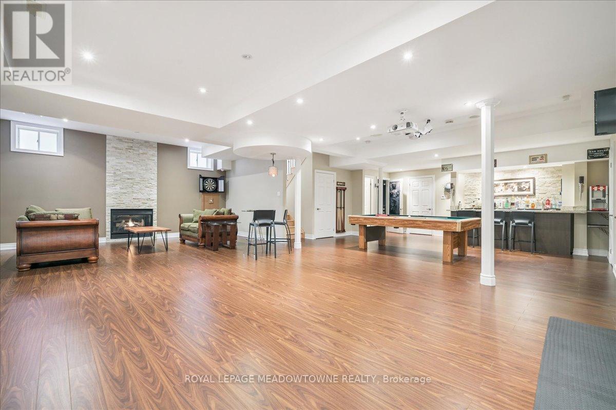 












1468 FERNCREST ROAD

,
Oakville,




Ontario
L6H7W2

