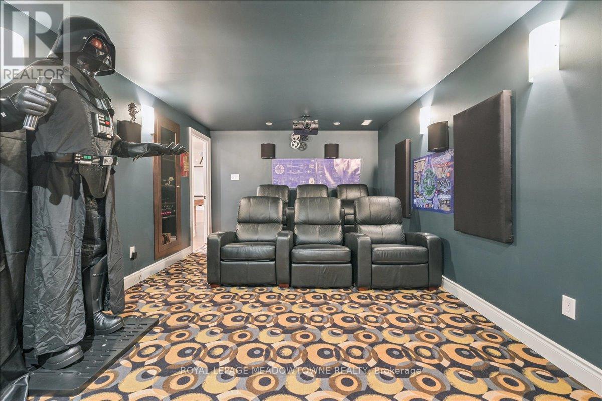 












1468 FERNCREST ROAD

,
Oakville,




Ontario
L6H7W2

