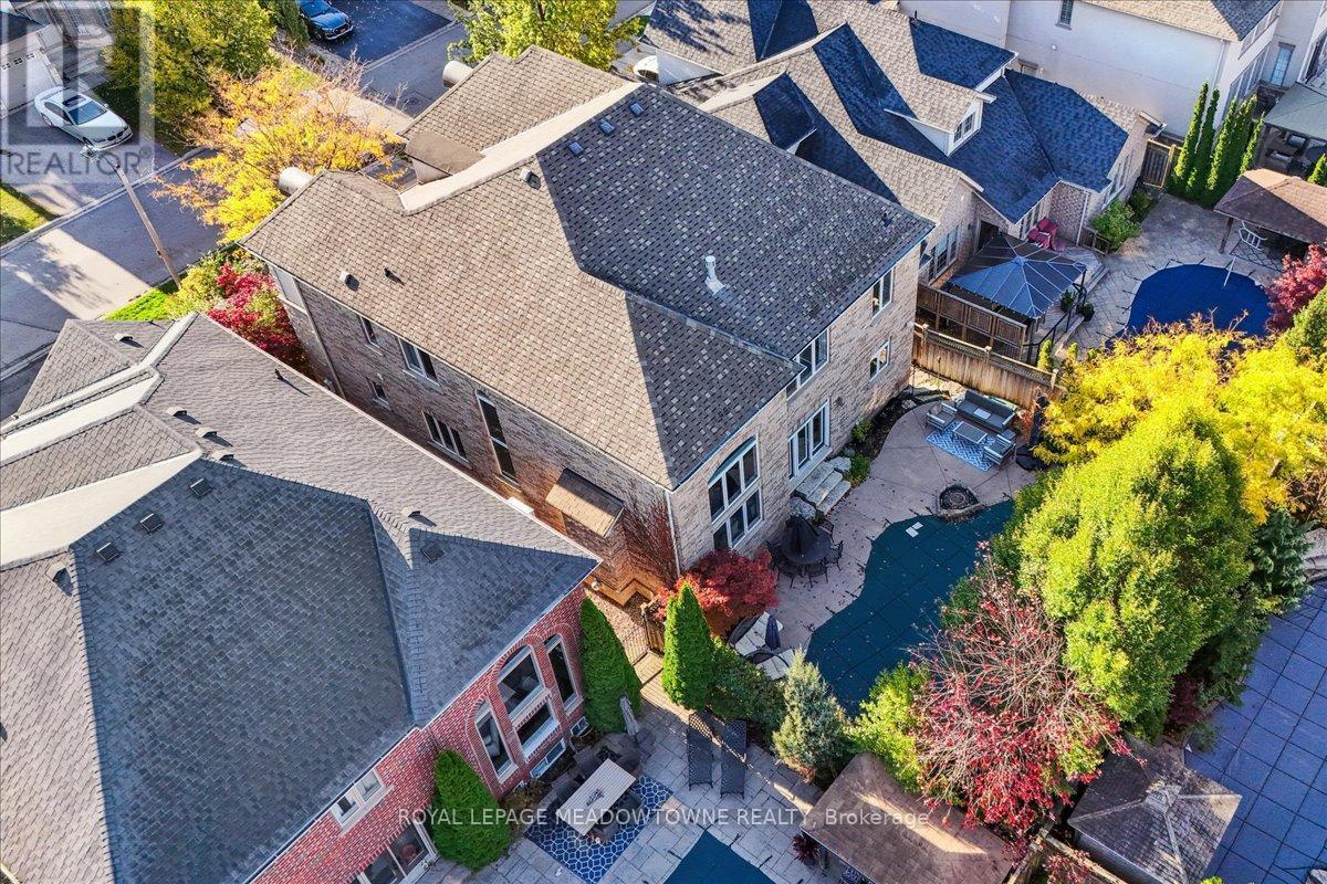 












1468 FERNCREST ROAD

,
Oakville,




Ontario
L6H7W2

