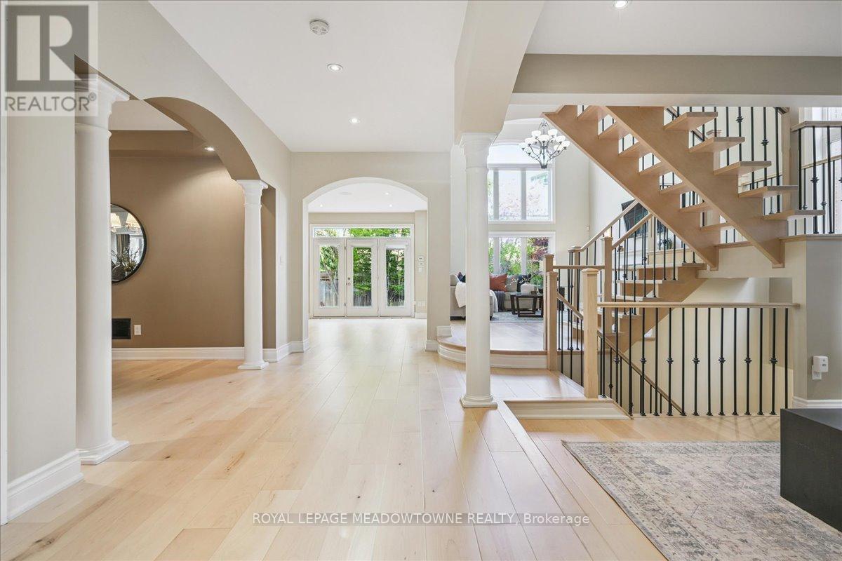 












1468 FERNCREST ROAD

,
Oakville,




Ontario
L6H7W2

