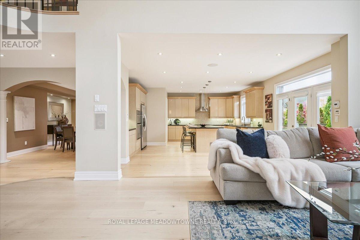 












1468 FERNCREST ROAD

,
Oakville,




Ontario
L6H7W2

