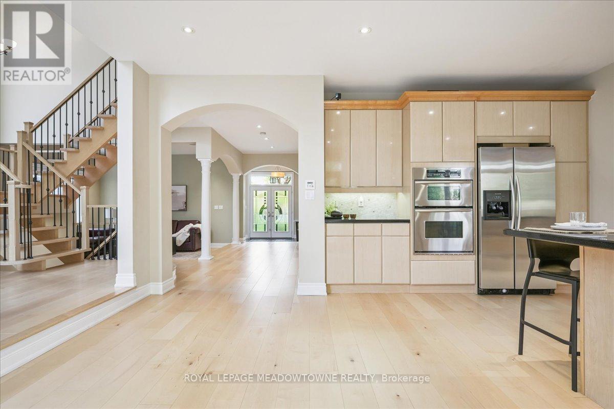 












1468 FERNCREST ROAD

,
Oakville,




Ontario
L6H7W2

