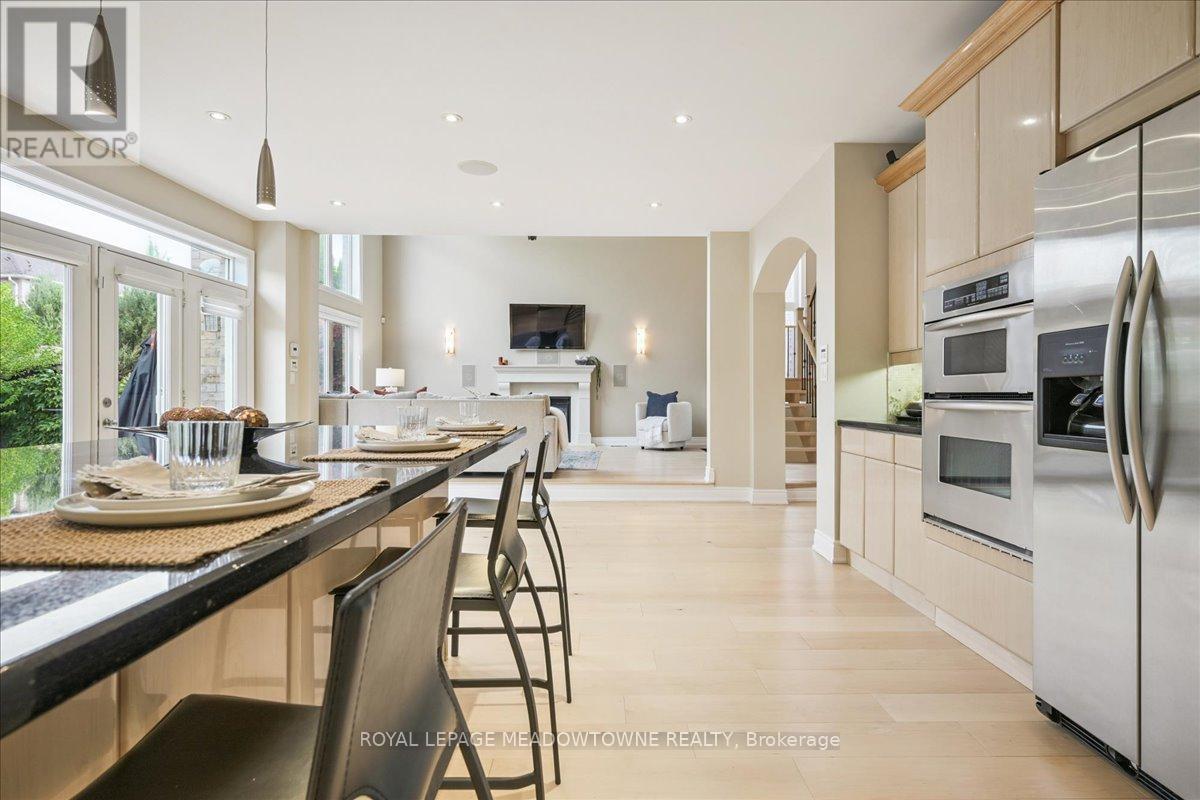 












1468 FERNCREST ROAD

,
Oakville,




Ontario
L6H7W2

