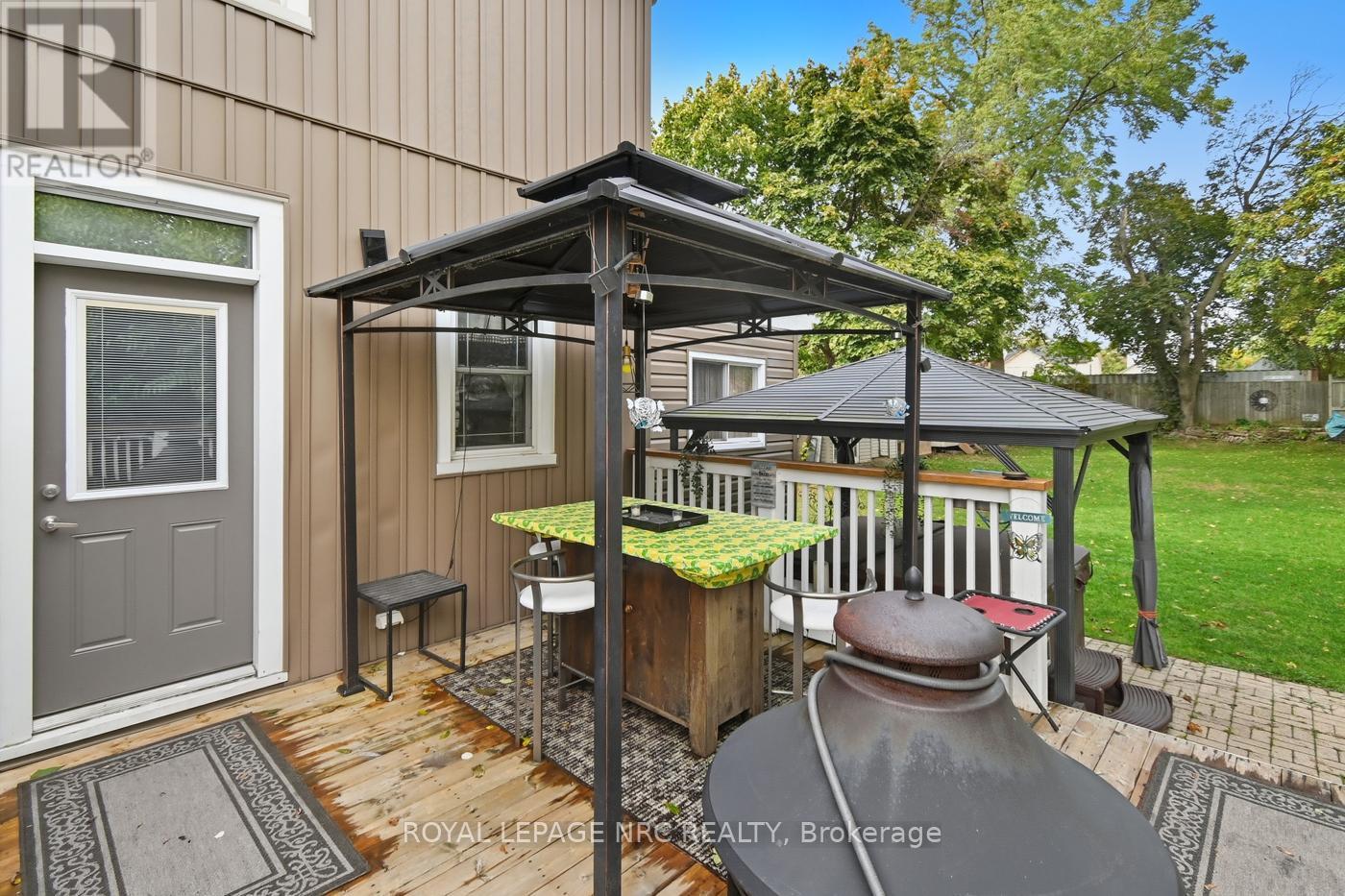 












5981 CULP STREET

,
Niagara Falls (Dorchester),




Ontario
L2G2B6

