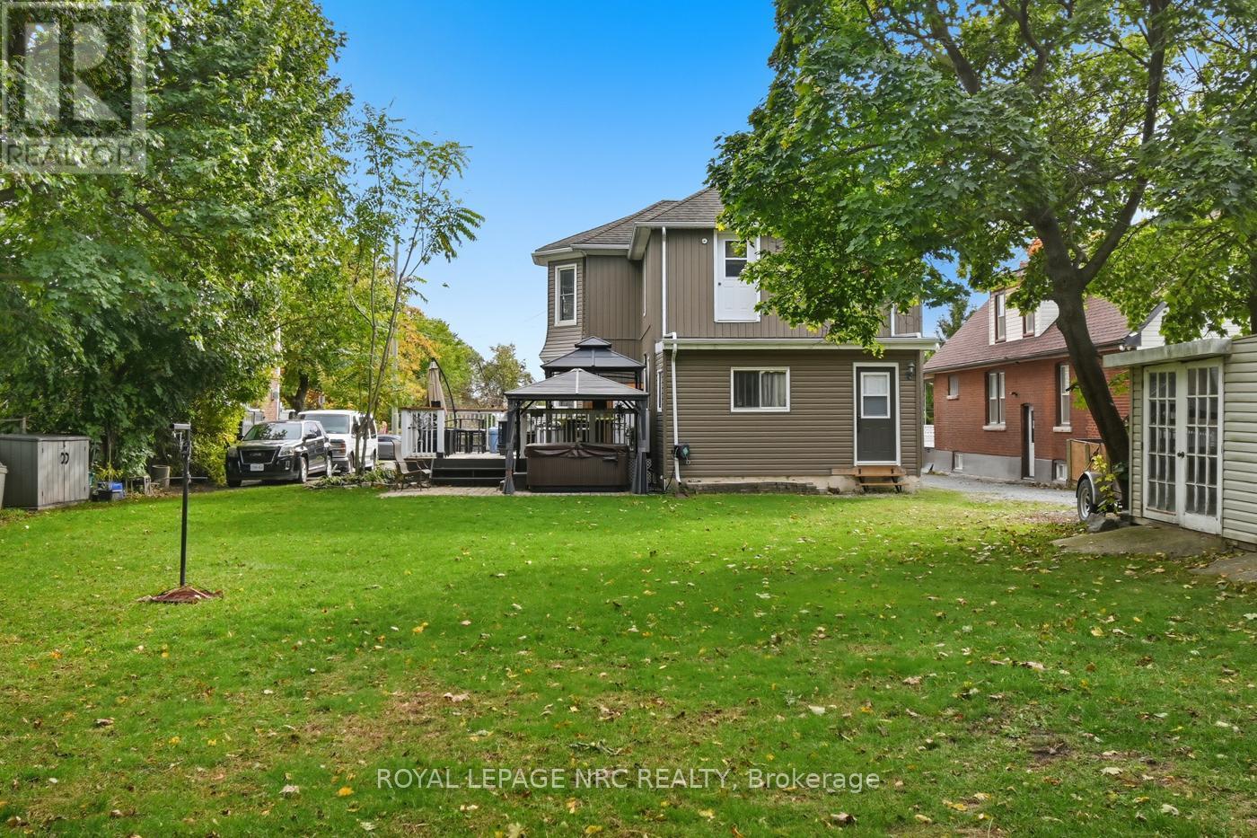 












5981 CULP STREET

,
Niagara Falls (Dorchester),




Ontario
L2G2B6

