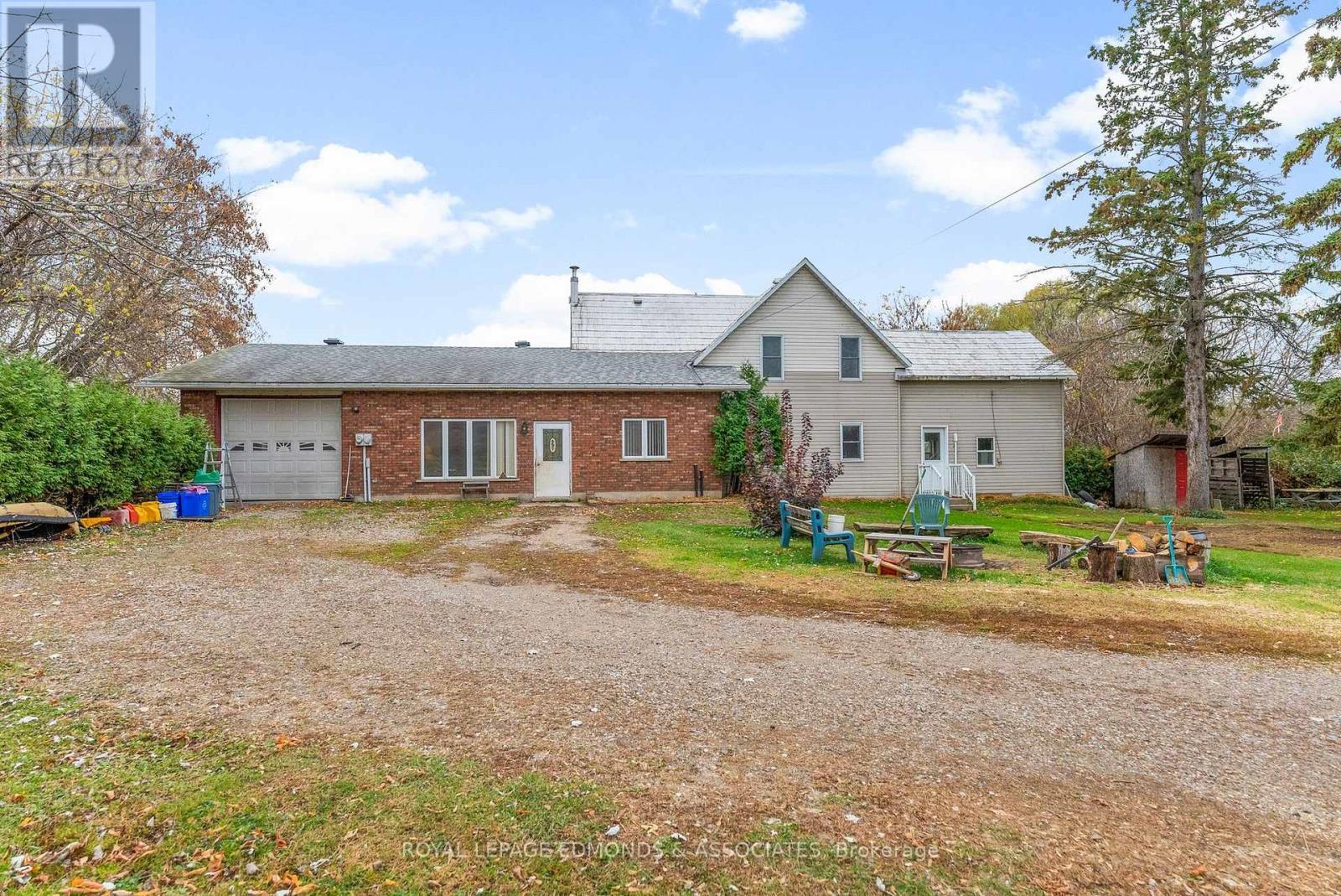 












44 ALVA DRIVE

,
Whitewater Region,




Ontario
K0J1K0

