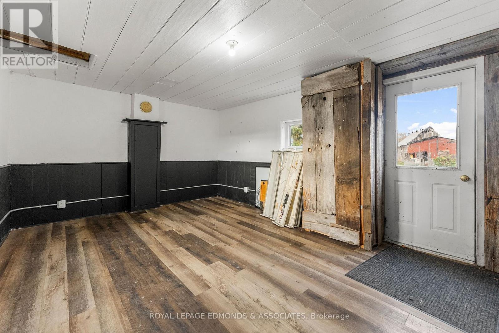 












44 ALVA DRIVE

,
Whitewater Region,




Ontario
K0J1K0

