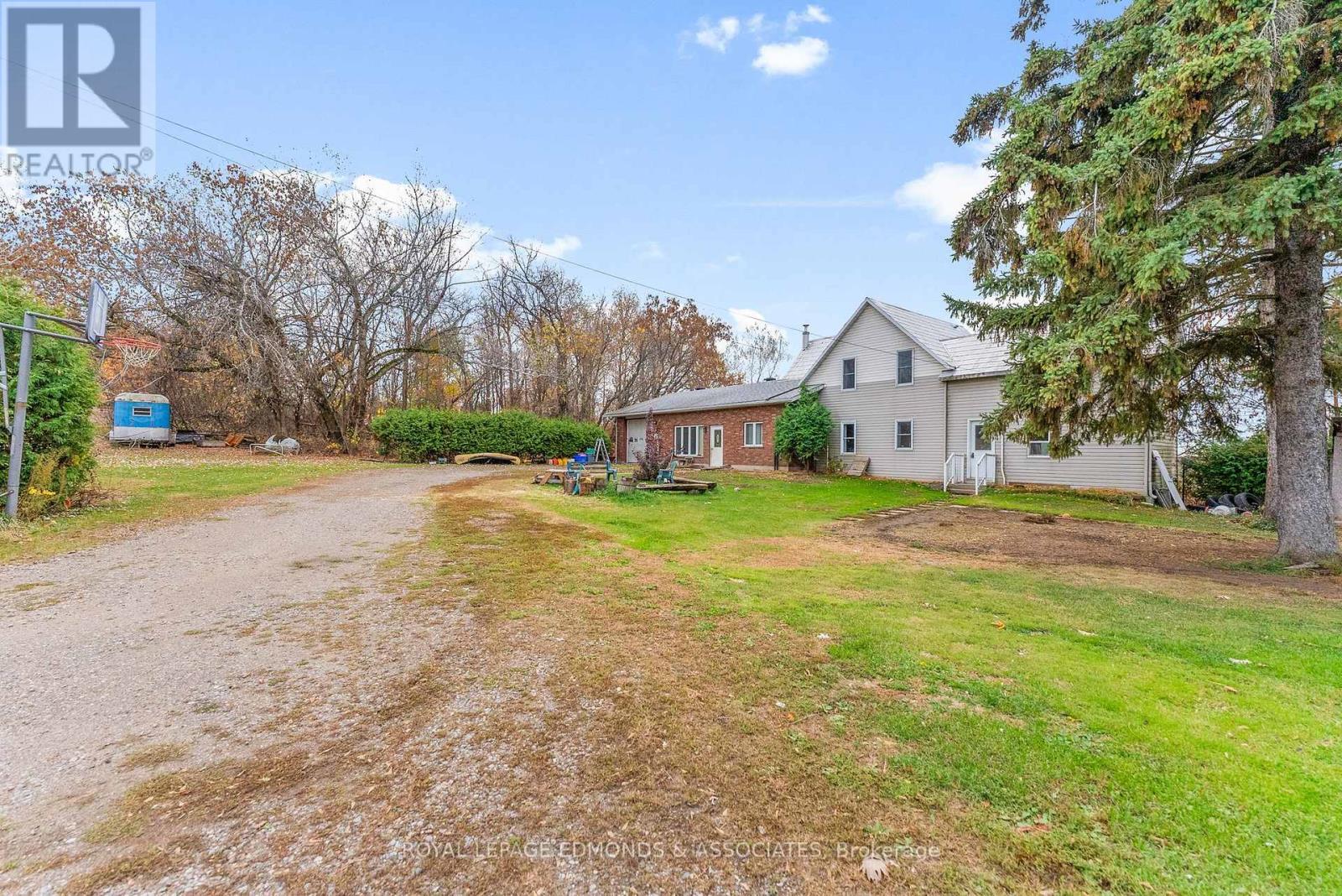 












44 ALVA DRIVE

,
Whitewater Region,




Ontario
K0J1K0

