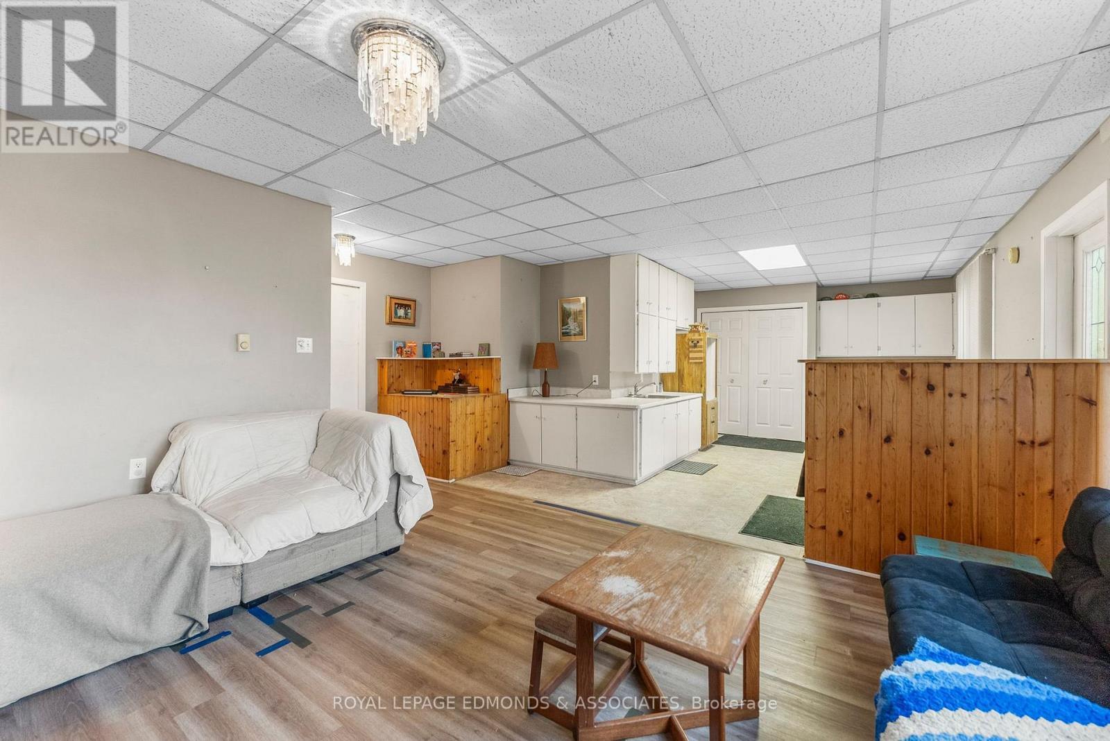 












44 ALVA DRIVE

,
Whitewater Region,




Ontario
K0J1K0

