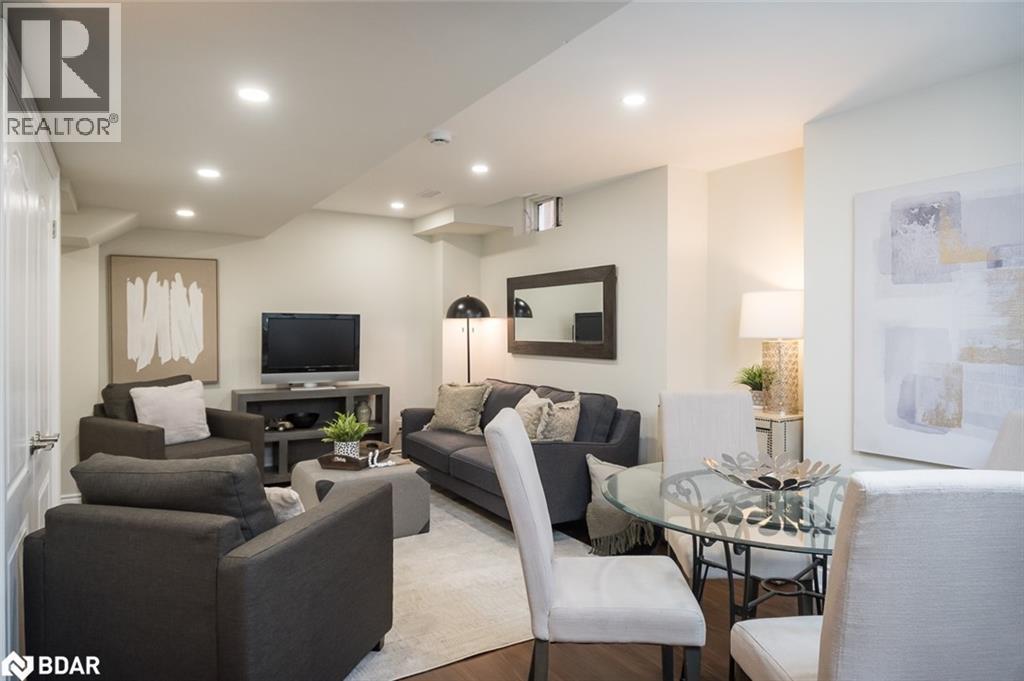 












1311 WELLER Crossing

,
Milton,




Ontario
L9T6K4

