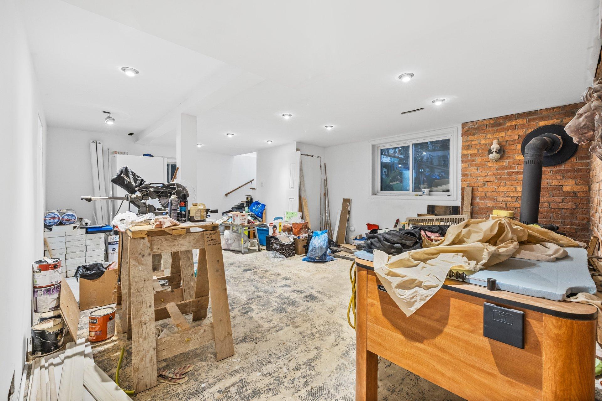 









2097


Boul. McNamara

,
Laval (Chomedey),




QC
H7S1S4

