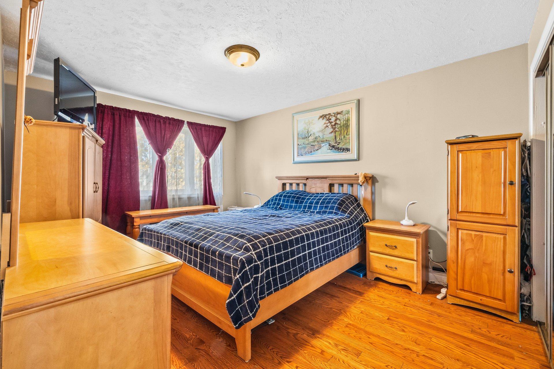 









2097


Boul. McNamara

,
Laval (Chomedey),




QC
H7S1S4

