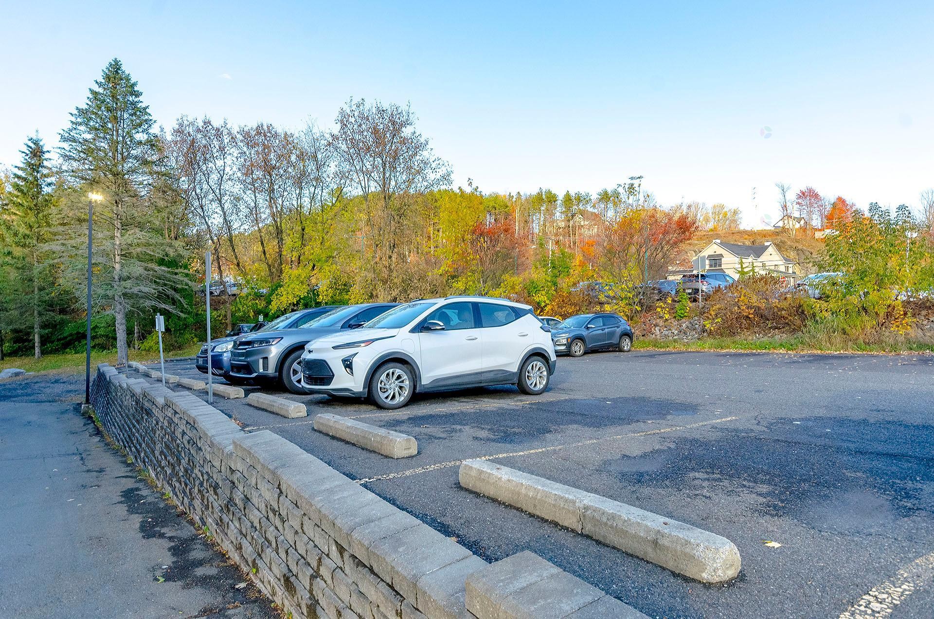 









911


Rue Principale

, A-2,
Cowansville,




QC
J2K1J8

