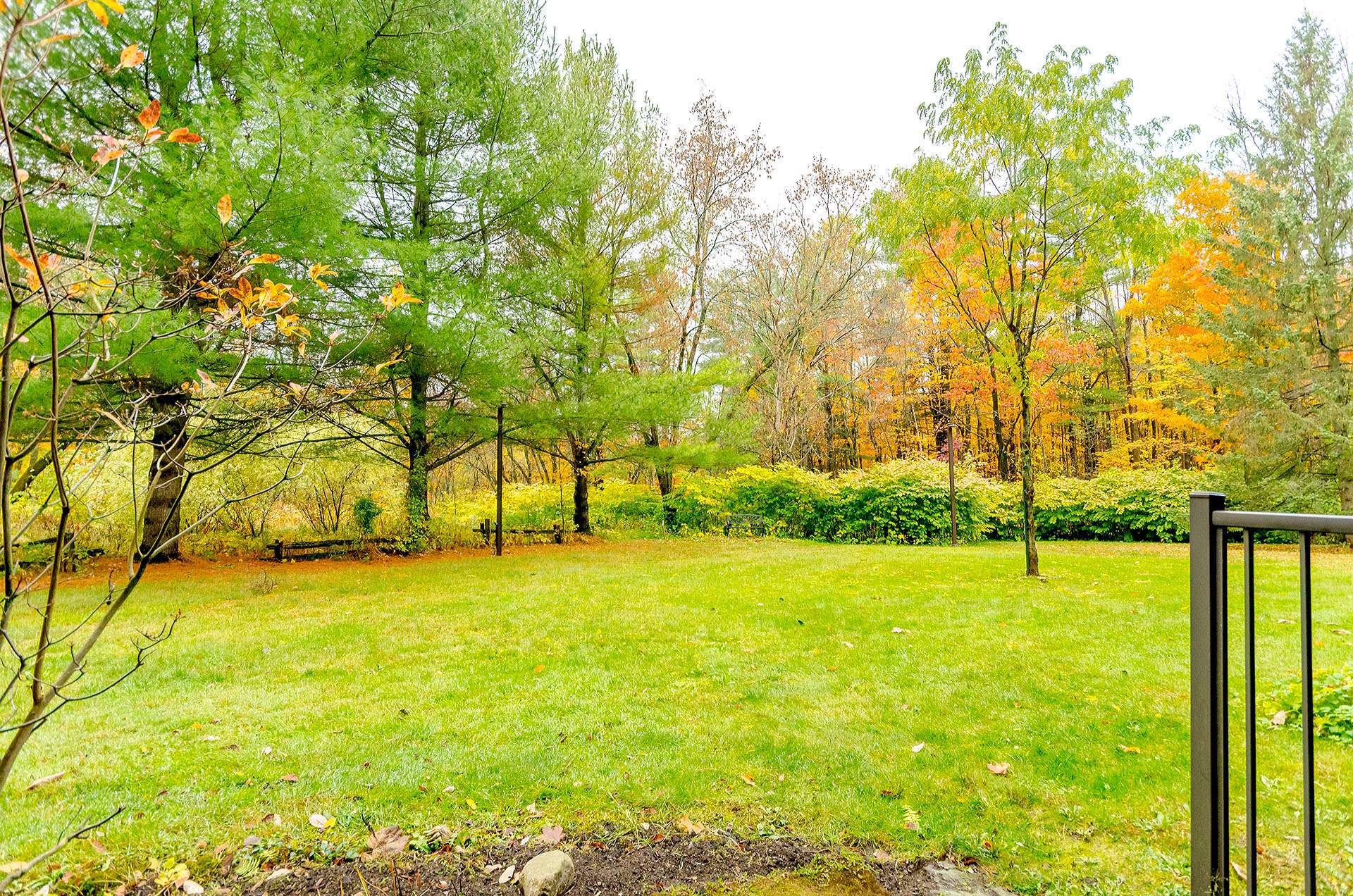 









911


Rue Principale

, A-2,
Cowansville,




QC
J2K1J8

