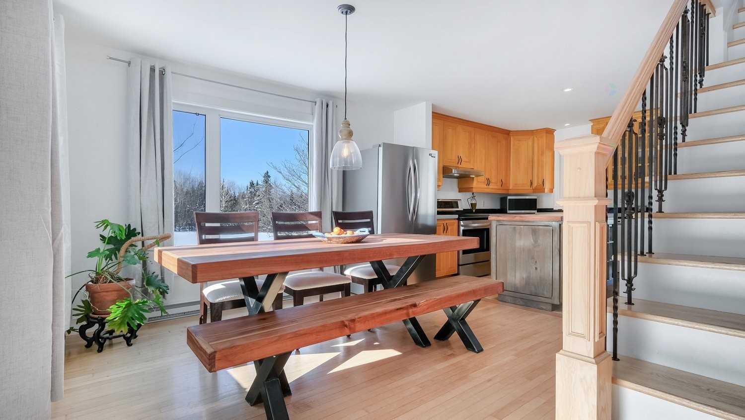 









73


Route 255

,
Kingsey Falls,







QC
J0A1B0

