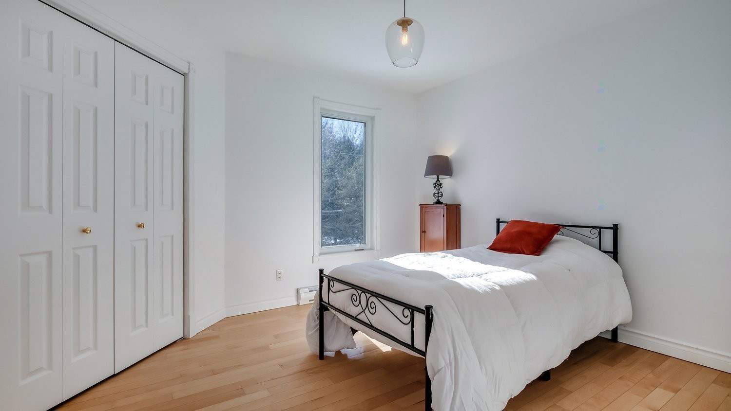 









73


Route 255

,
Kingsey Falls,







QC
J0A1B0

